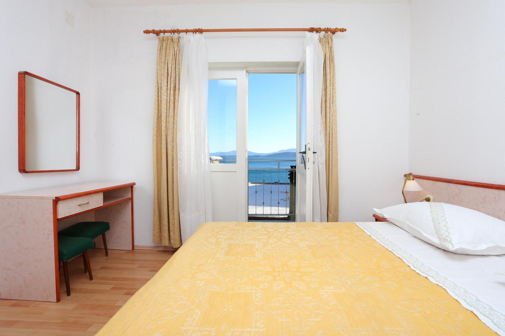 Apartments By The Sea Igrane, Makarska - 311 ห้อง รูปภาพ